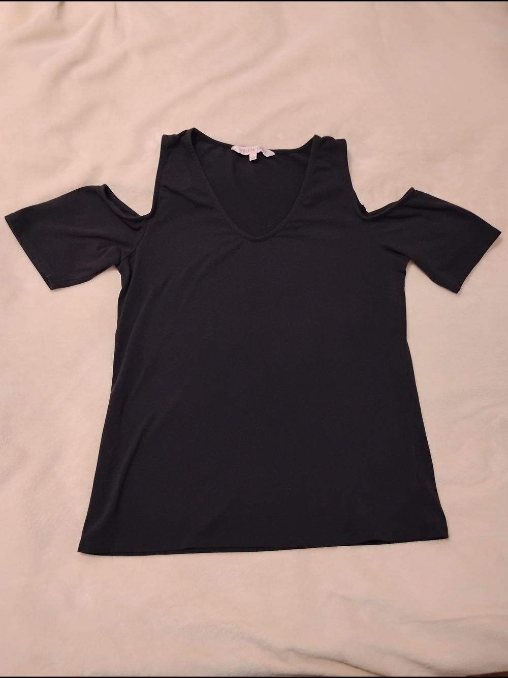 Sexy Cold-Shoulder Top Black Size L